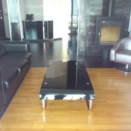 דירה Luxury With City View סקופיה